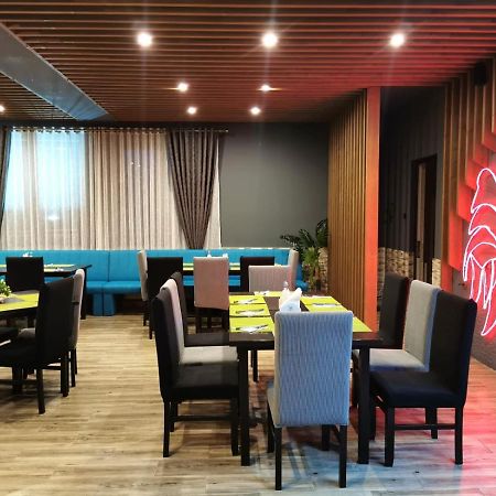 Casa Burduhos 호텔 큼홀룸그몰도베네스크 외부 사진