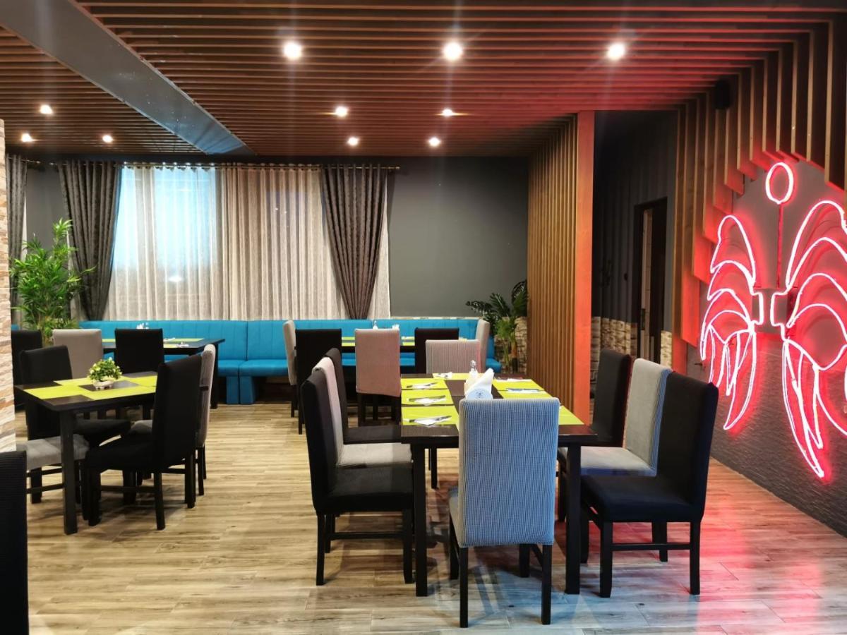 Casa Burduhos 호텔 큼홀룸그몰도베네스크 외부 사진